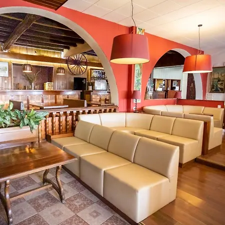 Hotel Fisa Hotel&apartments 2*