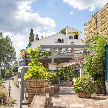 Hotel Fisa Hotel&apartments